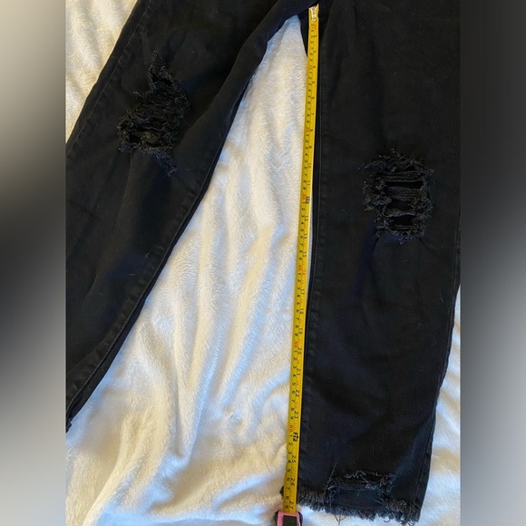 SO High waisted mom jeans - Picture 7 of 10